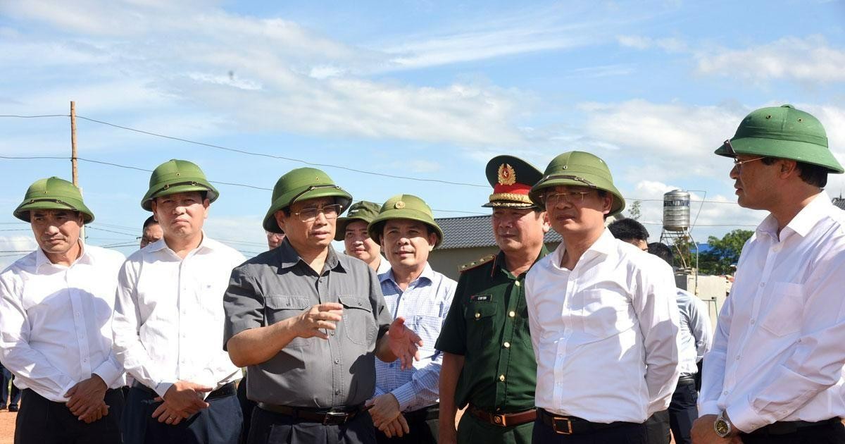 Thủ tướng Phạm Minh Chính kiểm tra một số dự án trọng điểm tại Lào Cai