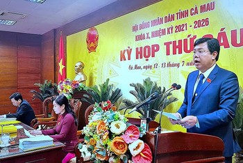 Bí thư Tỉnh ủy Cà Mau phát biểu khai mạc kỳ họp thứ 6 HĐND tỉnh Cà Mau sáng 12/7. 