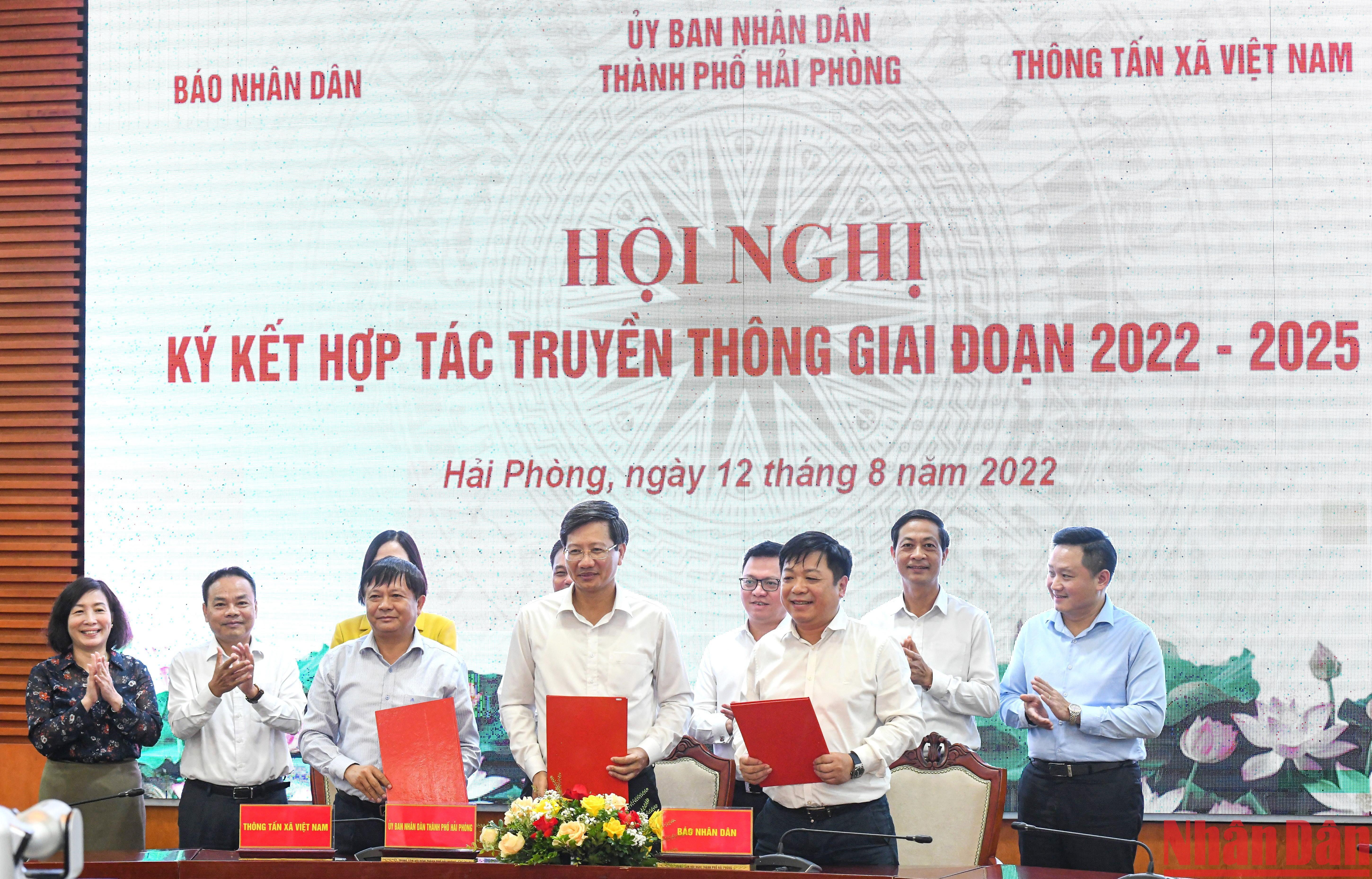 Lễ ký kết hợp tác truyền thông giữa UBND thành phố Hải Phòng với Báo Nhân Dân và Thông tấn xã Việt Nam giai đoạn 2022 -2025 