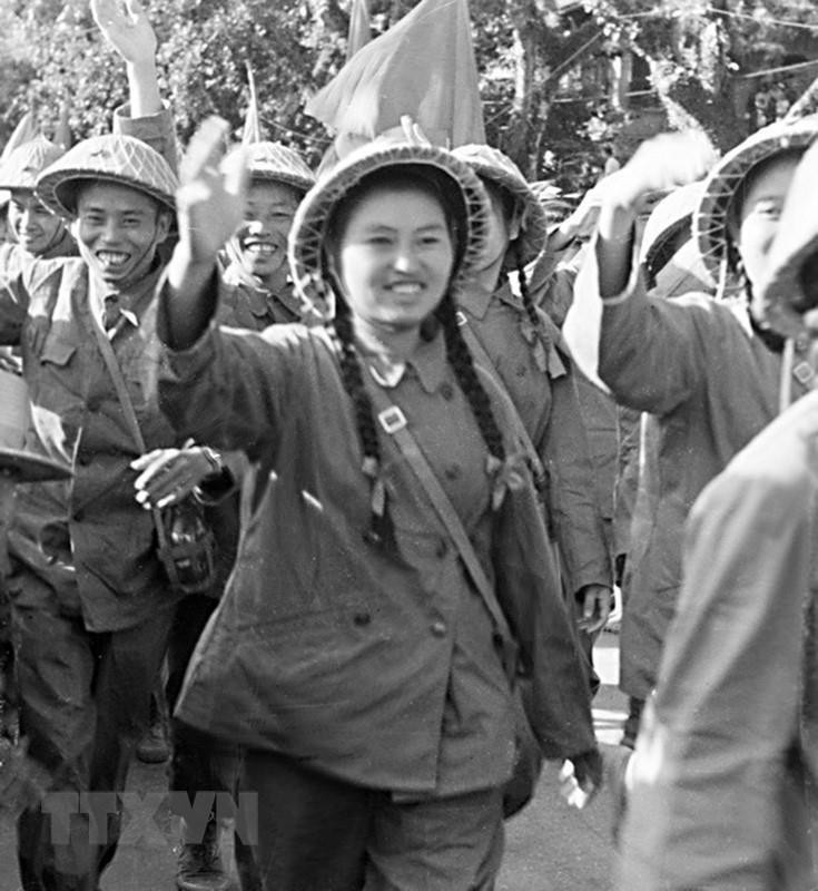 [Ảnh] Những hình ảnh tư liệu về Ngày Giải phóng Thủ đô 10/10/1954 ảnh 10