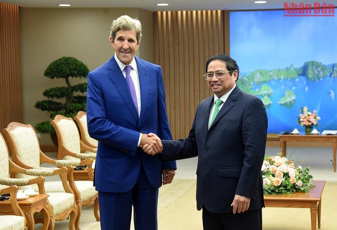 [Ảnh] Thủ tướng Phạm Minh Chính tiếp ông John Kerry, Đặc phái viên của Tổng thống Mỹ về biến đổi khí hậu ảnh 1