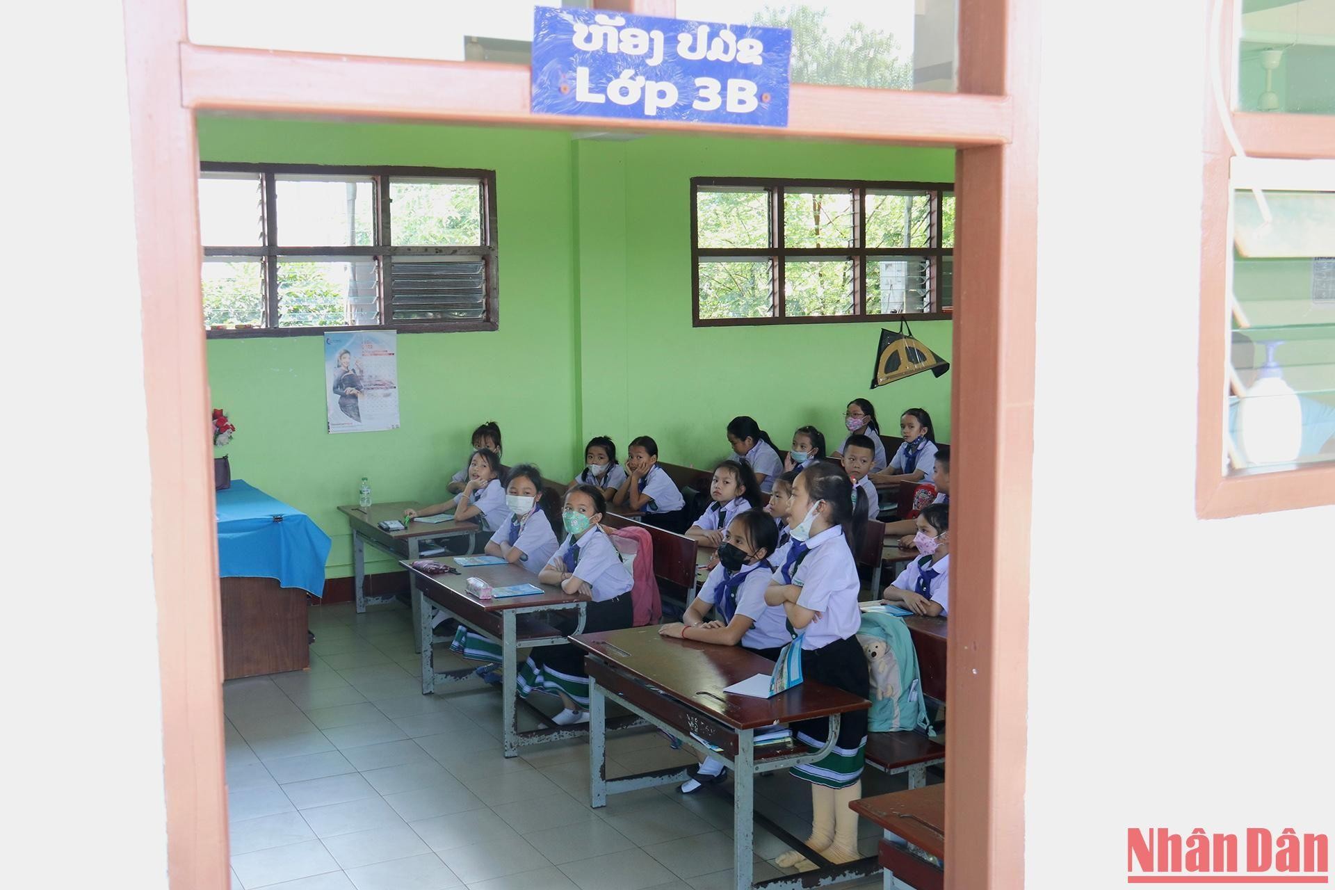 Học tiếng Việt trong ngôi trường song ngữ Nguyễn Du ở Vientiane ảnh 13