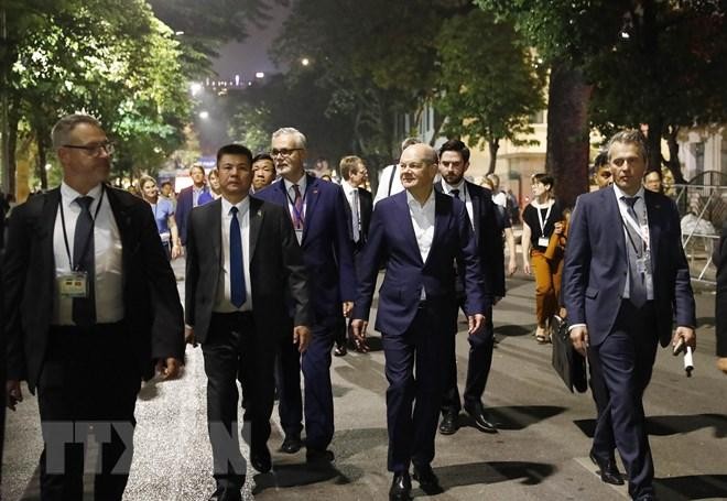 Thủ tướng CHLB Đức kết thúc tốt đẹp chuyến thăm chính thức Việt Nam ảnh 15