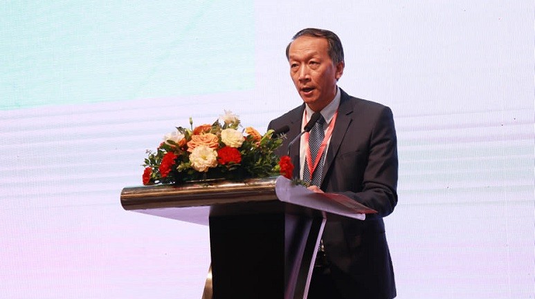 TS Bạch Quốc Khánh, Viện trưởng Viện Huyết học - Truyền máu Trung ương phát biểu tại hội nghị. 