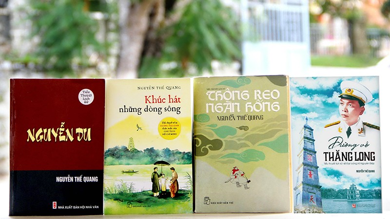 Với Nguyễn Thế Quang, tiểu thuyết lịch sử là sự khám phá bản chất và đối thoại với lịch sử.