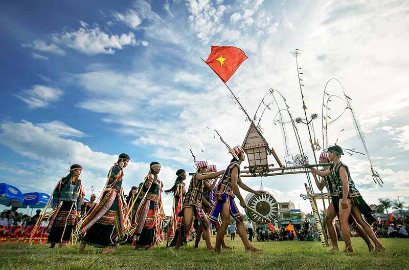 Cây nêu trong một lễ hội của dân tộc Bahnar ở huyện Kbang, Gia Lai. (Ảnh: NGUYỄN LINH VINH QUỐC - GLO)