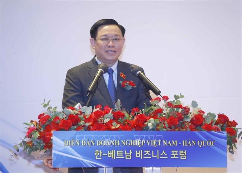 Chủ tịch Quốc hội Vương Đình Huệ phát biểu tại Diễn đàn Doanh nghiệp Việt Nam-Hàn Quốc. (Ảnh: TTXVN)