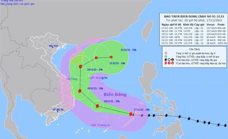 Vị trí và hướng di chuyển của bão số 9 lúc 20 giờ ngày 17/12. (Nguồn: nchmf.gov.vn)