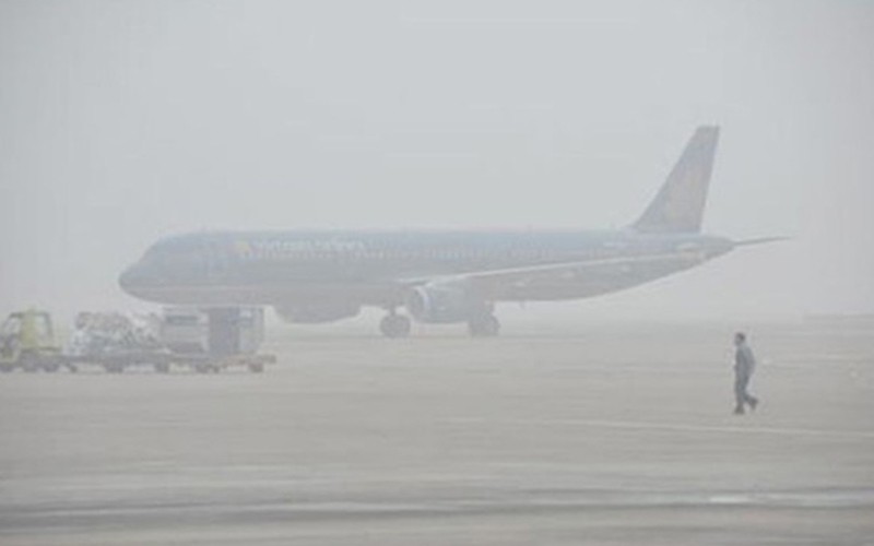 Sương mù dày đặc tại sân bay Nội Bài khiến nhiều chuyến bay không thể hạ cánh. (Ảnh: Tổng Công ty quản lý bay Việt Nam cung cấp)