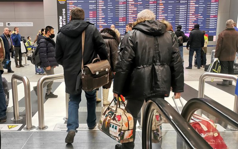 Nga cho rằng nhiều khách du lịch sẽ bị mắc kẹt tại các sân bay Nga (Nguồn: Moskva 24)