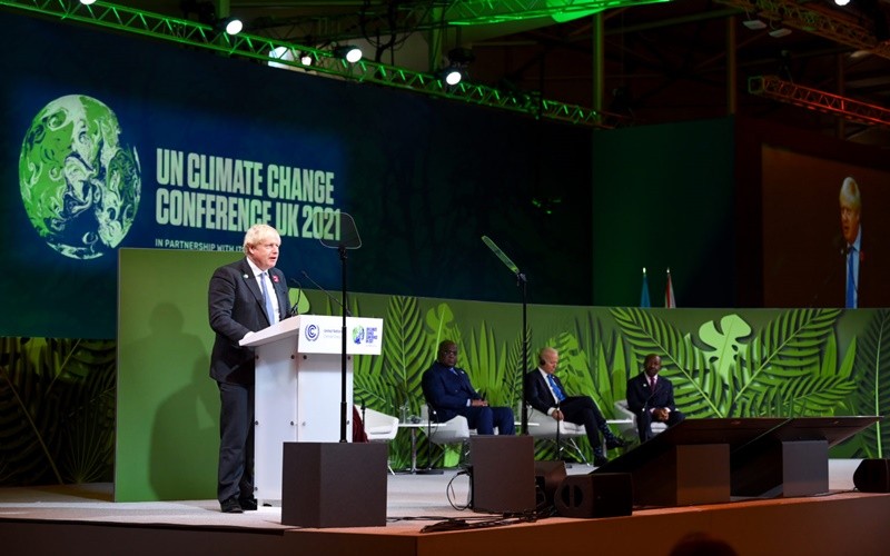 Thủ tướng Anh Boris Johnson phát biểu tại một hội nghị trong khuôn khổ COP26. (Ảnh: COP26)