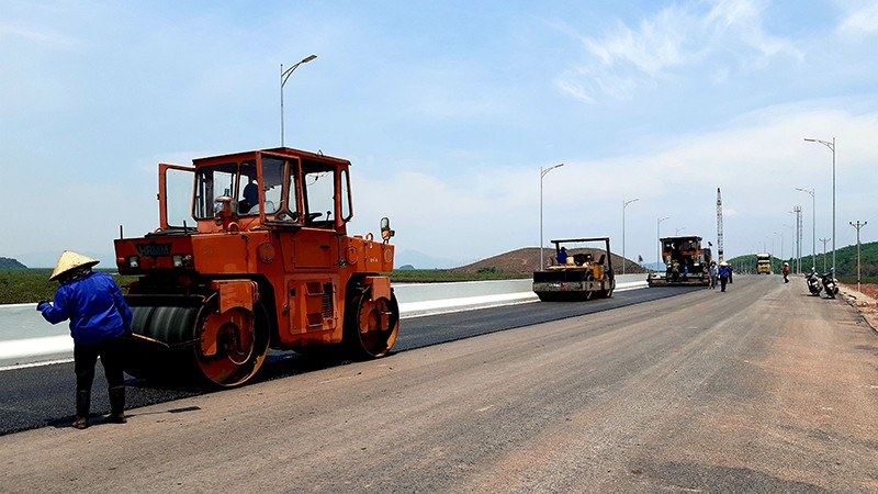 Tuyến cao tốc Vân Đồn-Móng Cái dự kiến sẽ được hoàn thành và đưa vào sử dụng trong tháng 6/2022.