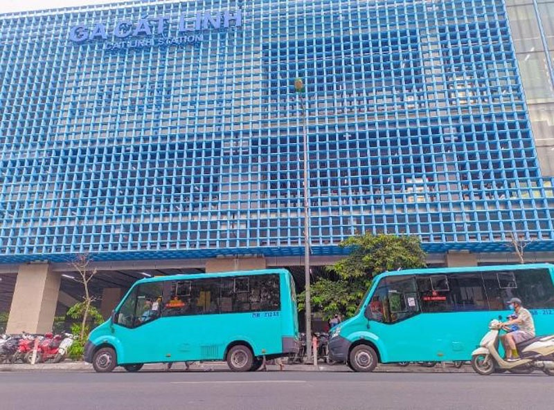 Tuyến buýt 146 kết nối với tuyến metro Cát Linh - Hà Đông.