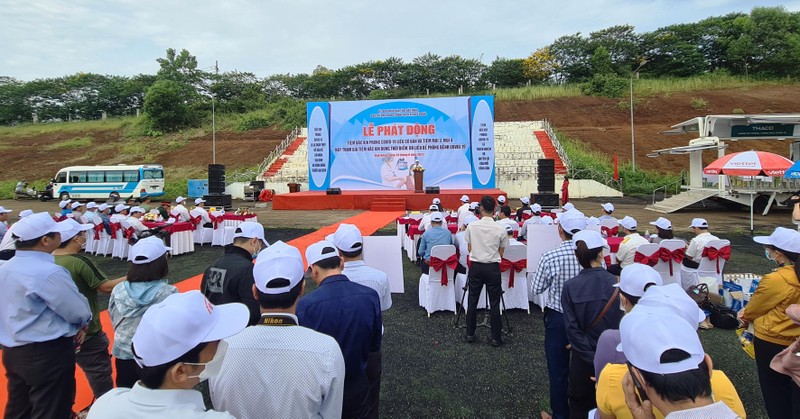 Quang cảnh Lễ phát động Chiến dịch tiêm chủng vaccine phòng Covid-19 tại Đắk Nông.