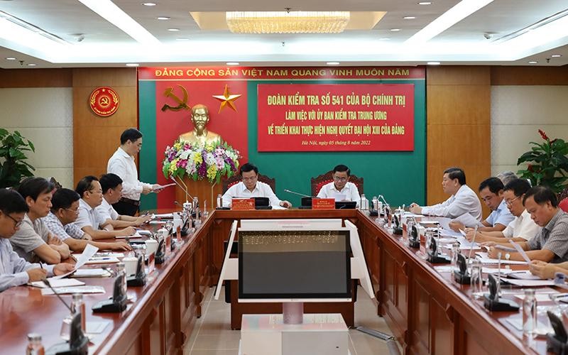 Đoàn kiểm tra của Bộ Chính trị làm việc với Ủy ban Kiểm tra Trung ương về triển khai thực hiện Nghị quyết Đại hội XIII của Đảng. 