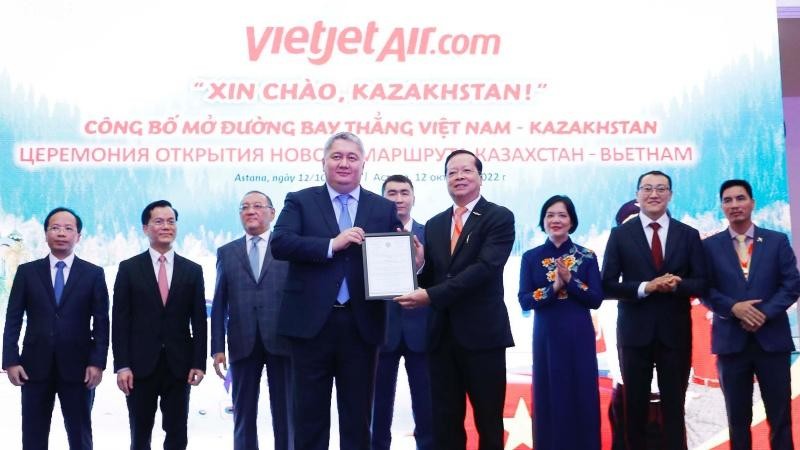 Cơ hội khám phá Việt Nam dành cho du khách Kazakhstan với đường bay thẳng của Vietjet ảnh 2