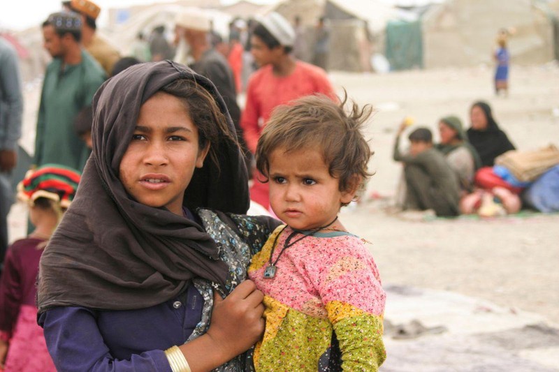 Trẻ em Afghanistan tại 1 khu lều tạm ở Chaman, Pakistan. (Ảnh minh họa: REUTERS)