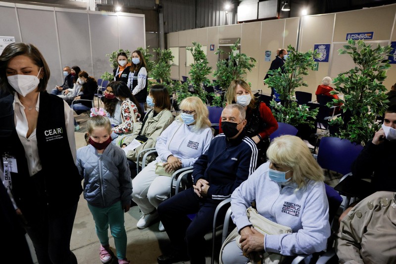 Người tị nạn Ukraine tại 1 trung tâm tiếp nhận người tị nạn Ukraine ở Malaga, miền nam Tây Ban Nha, ngày 20/4/2022. (Ảnh: Reuters)