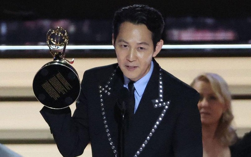 Lee Jung-jae tại lễ trao giải Emmy. (Ảnh: The star)
