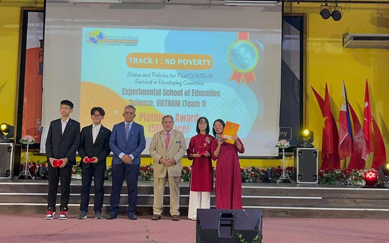 Việt Nam giành giải đặc biệt và huy chương vàng tại Diễn đàn của Bộ Giáo dục Malaysia ảnh 1