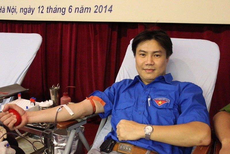 Những bác sĩ tận tâm với việc hiến máu cứu người ảnh 3