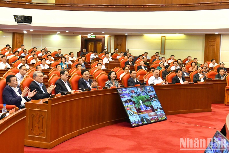 Quán triệt, triển khai Nghị quyết của Bộ Chính trị về phát triển vùng Đông Nam Bộ ảnh 2