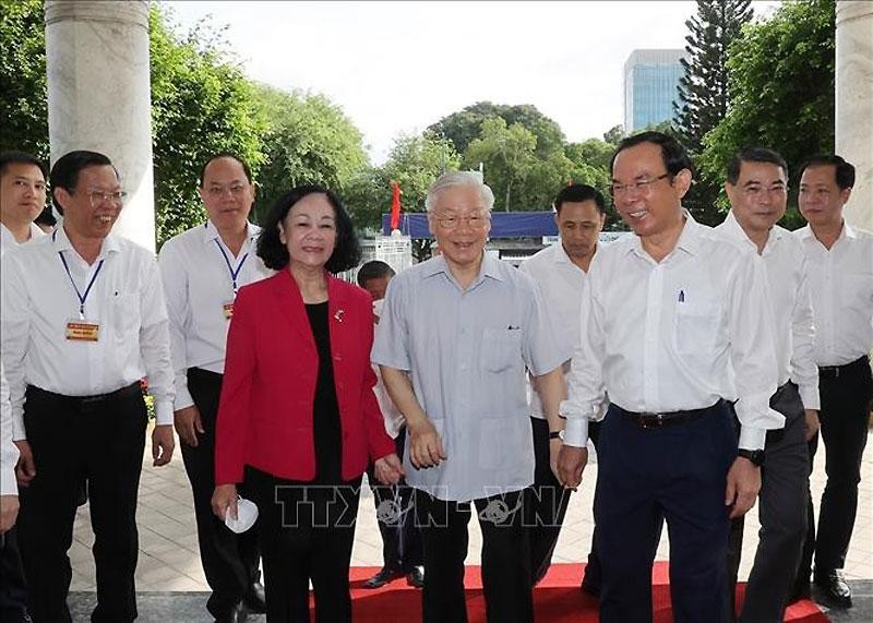 Tổng Bí thư Nguyễn Phú Trọng đến làm việc với Ban Thường vụ Thành ủy và lãnh đạo chủ chốt Thành phố Hồ Chí Minh. 