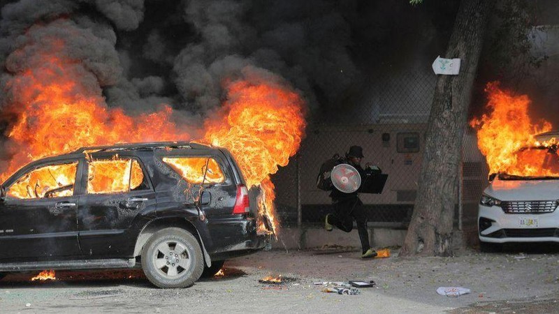 Nhiều cuộc biểu tình nổ ra tại Haiti do giá nhiên liệu và tội phạm tăng. (Ảnh: Reuters)