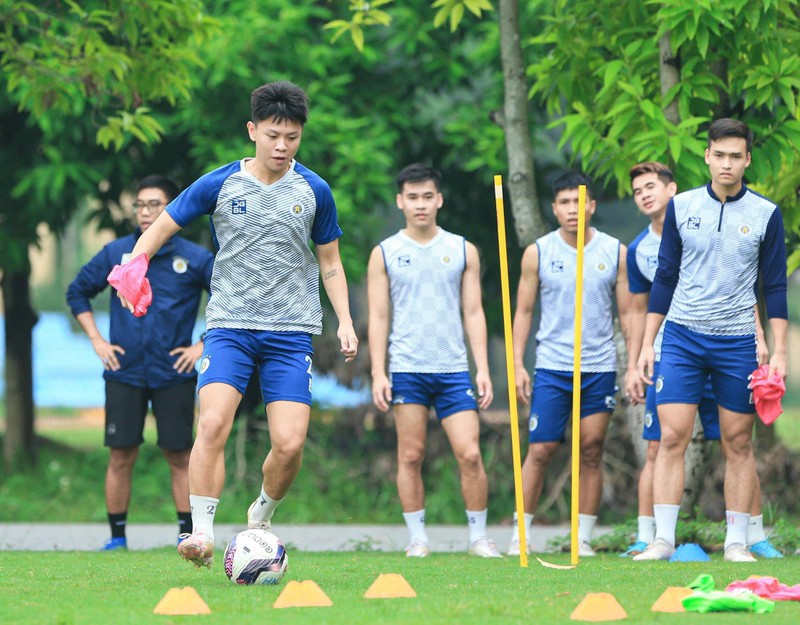 Vũ Tiến Long - ngôi sao sáng của U23 Việt Nam - vừa được CLB Hà Nội cho Công an nhân dân mượn.
