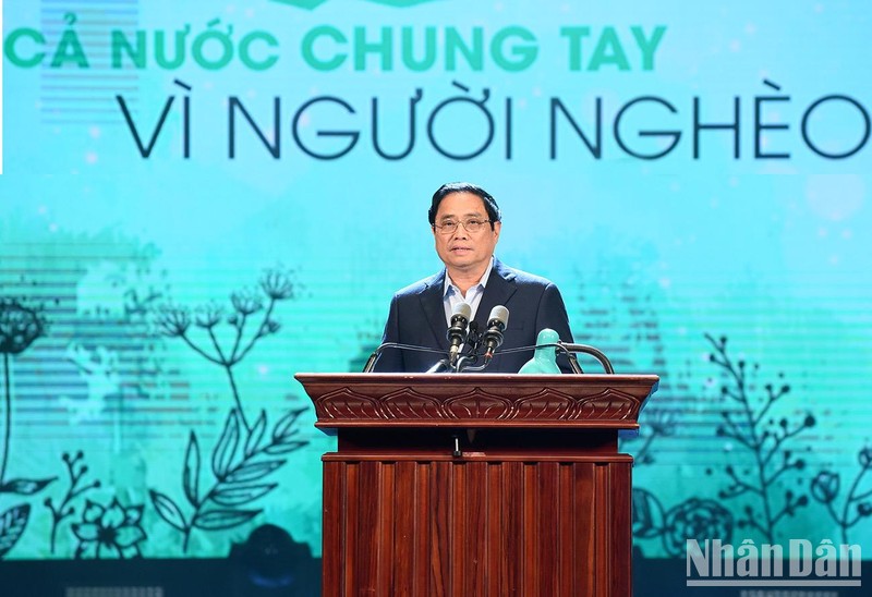 [Ảnh] Thủ tướng Phạm Minh Chính dự Chương trình "Cả nước chung tay vì người nghèo" ảnh 6
