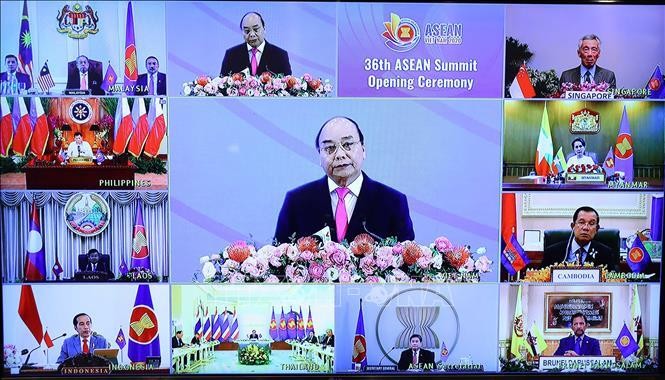 Thủ tướng Nguyễn Xuân Phúc, Chủ tịch ASEAN 2020 phát biểu khai mạc Hội nghị Cấp cao ASEAN lần thứ 36. Ảnh tư liệu: Thống Nhất/TTXVN