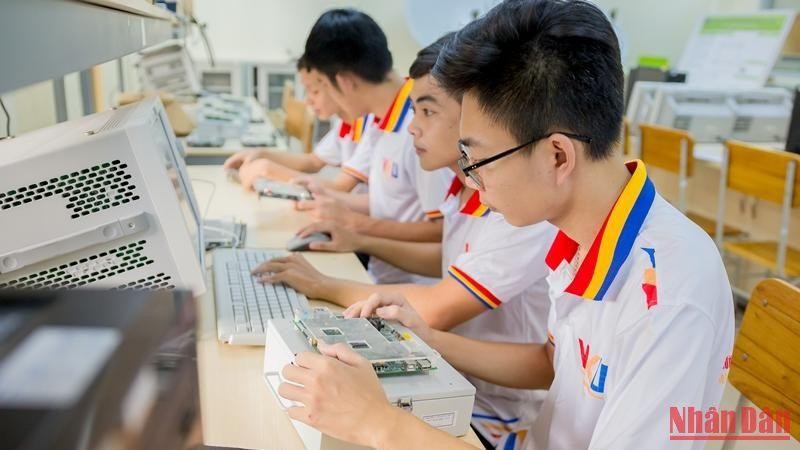 Đến năm 2025, toàn thành phố Đà Nẵng cần khoảng 75.000 nhân lực công nghệ số.