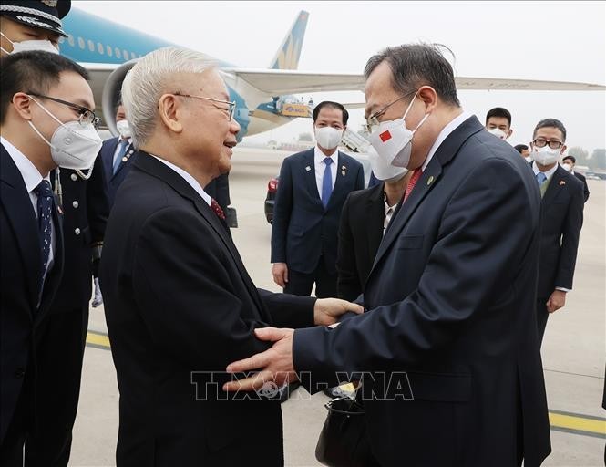 Tổng Bí thư Nguyễn Phú Trọng đến Thủ đô Bắc Kinh, bắt đầu chuyến thăm chính thức Trung Quốc ảnh 1