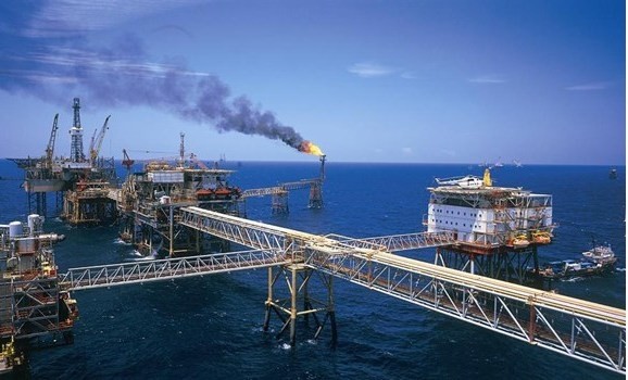 Xuất khẩu dầu thô 10 tháng qua giảm hơn 49% về kim ngạch.