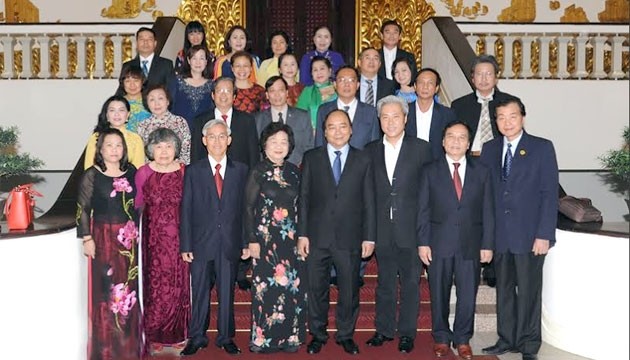 Thủ tướng Nguyễn Xuân Phúc tiếp Ban Điều hành Quỹ Học bổng Vừ A Dính
