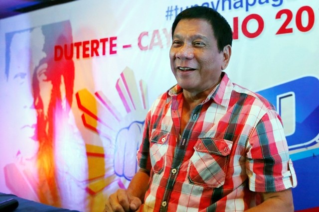 Ông R.Đu-téc-tê giành chiến thắng trong cuộc bầu cử Tổng thống Phi-li-pin. Ảnh AP